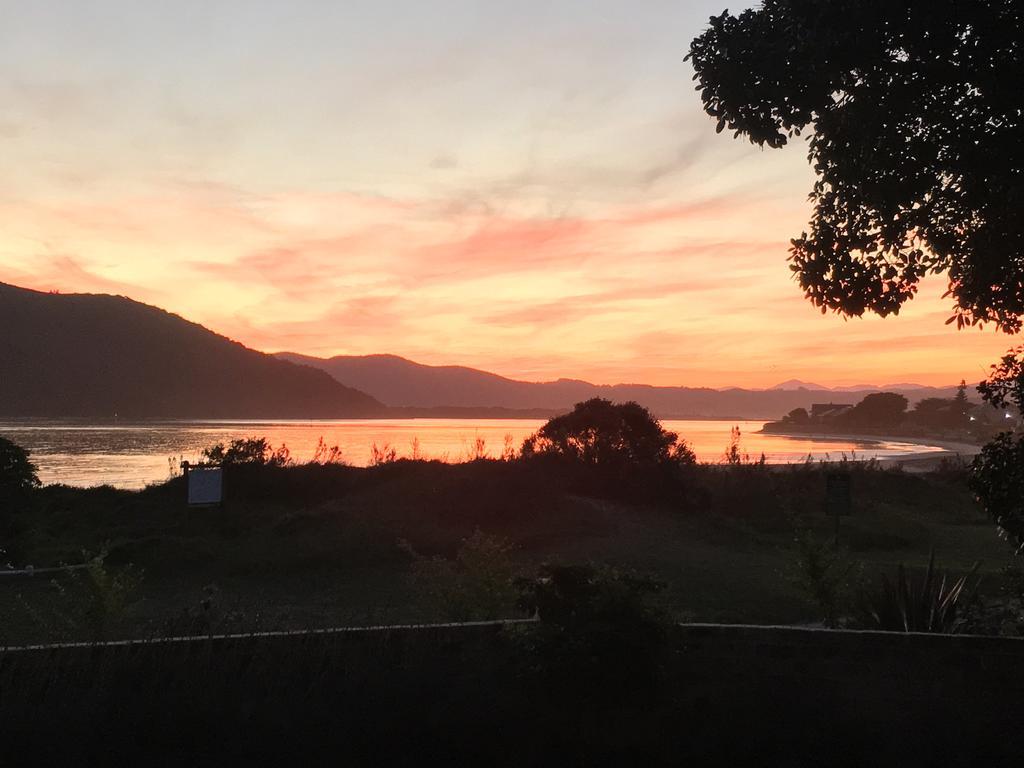 Appartamento La Maison Du Bonheur Knysna Esterno foto